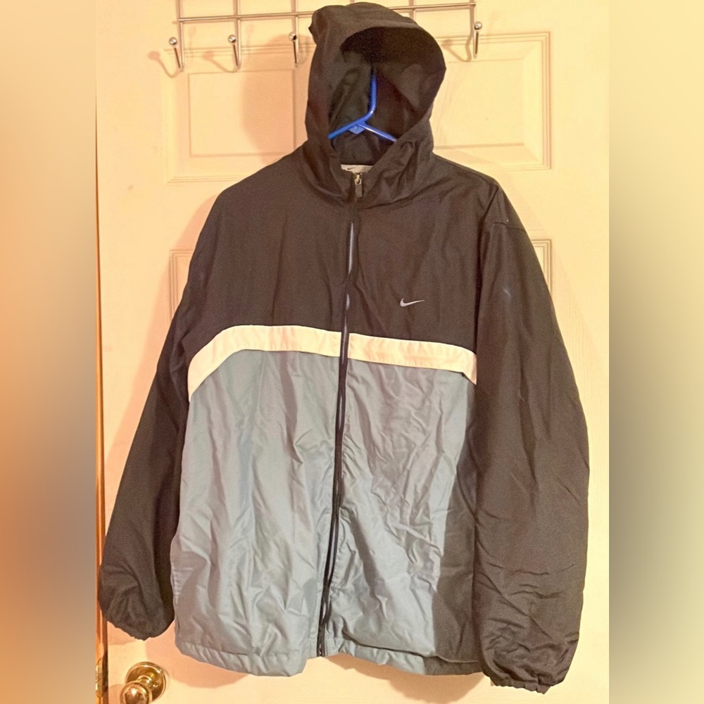 Vintage NIKE 90s Mens Jacket-Size L, Lined Windbreaker gray black and white